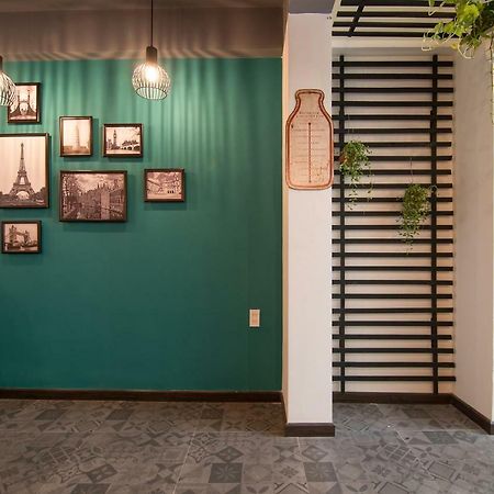 Готель Reddoorz Near Xo Viet Nghe Tinh Street Хошимін Екстер'єр фото